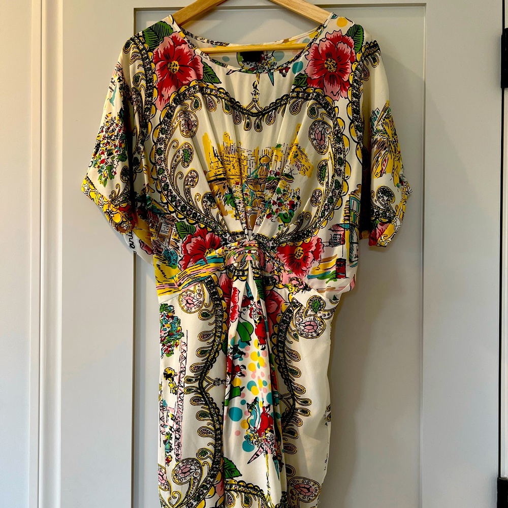 Anthropologie Dress hits at knee, floral print, size 2